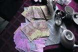 Алкоголики продали дочь в проститутки за 15 000 гривен